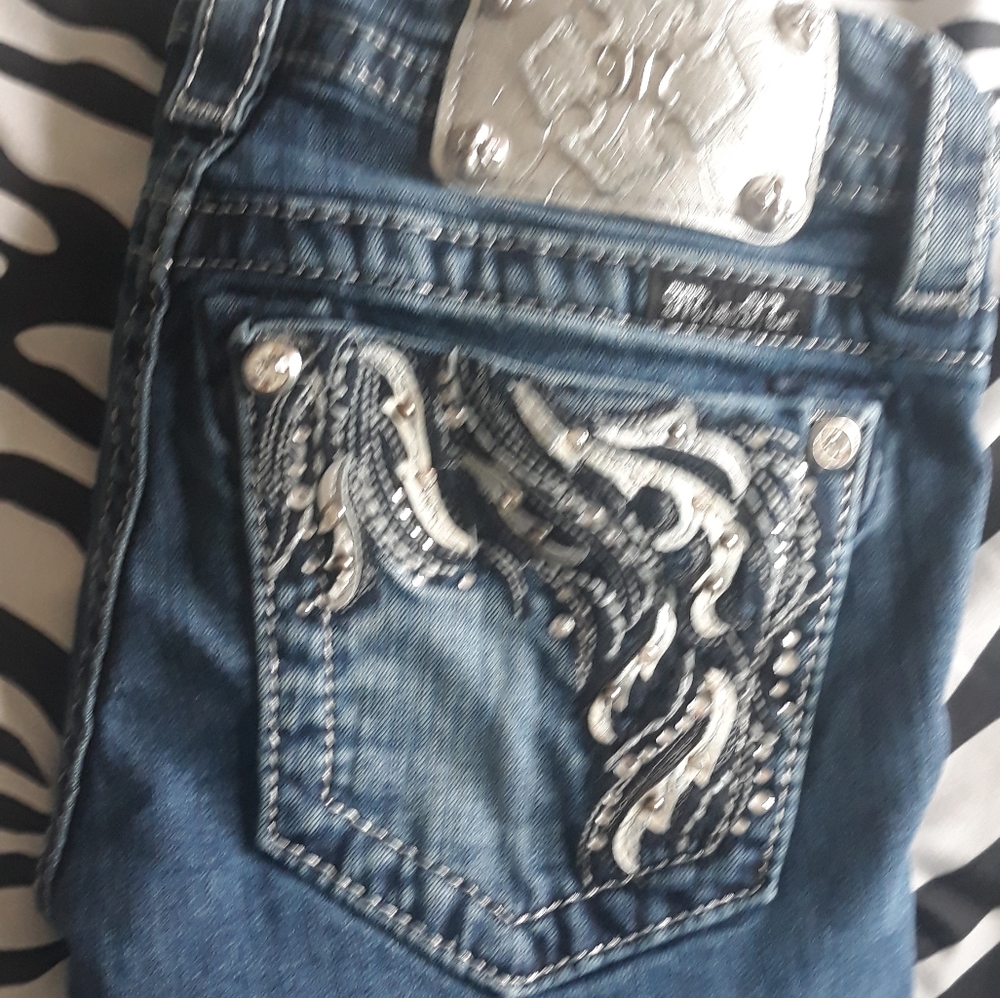 Miss me cutoffs